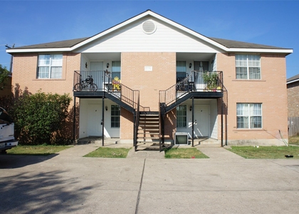 2204 Katy Ln - Photo 1