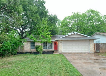 10419 Firethorn Ln - Photo 1