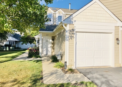 2903 Bartlett Court - Photo 1