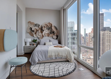 East 44th Street - Photo 1