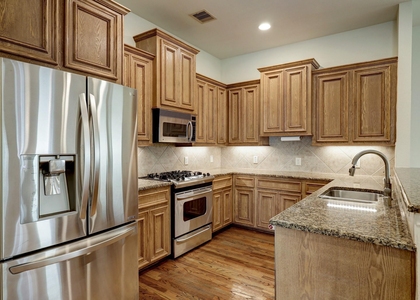 5322 Nett Street - Photo 1