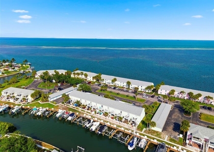 4751 Coquina Key Drive Se - Photo 1