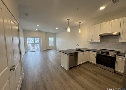 414 Berlin Turnpike - Photo 1