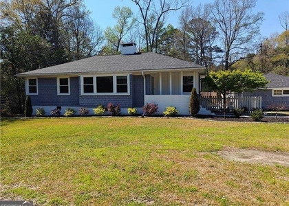 810 Wesleyan Drive - Photo 1