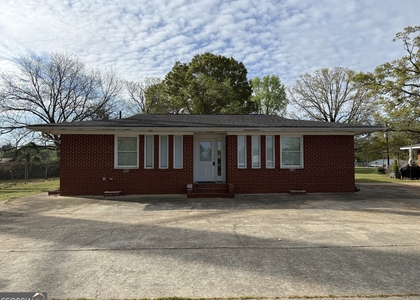 657 Athens Street - Photo 1