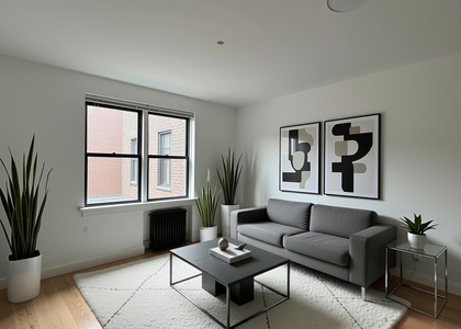 York Avenue - Photo 1