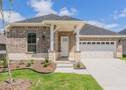 3300 Riverlawn Drive - Photo 1