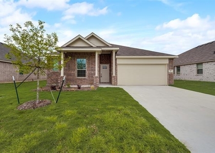 917 Dustwood Drive - Photo 1