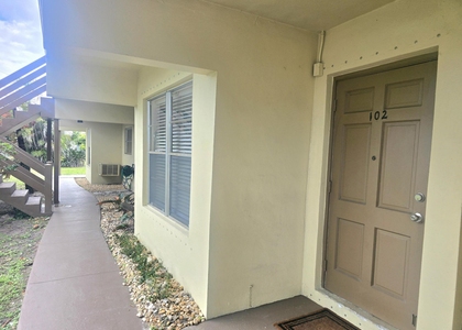 3030 Nw 43rd Terrace - Photo 1