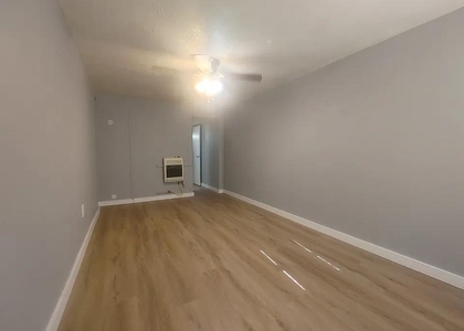 1013 Elm Avenue - Photo 1