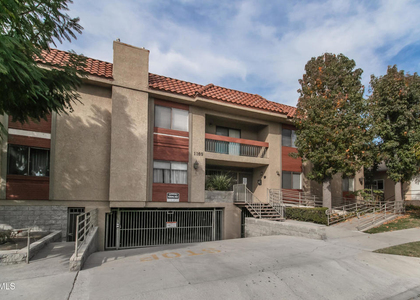 1169 Rosedale Avenue - Photo 1