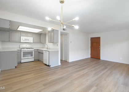 1169 Rosedale Avenue - Photo 1