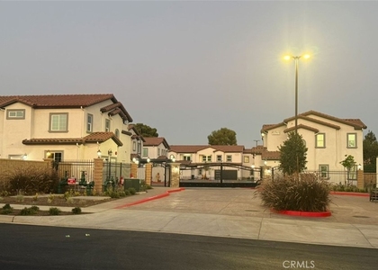 15909 Merrill - Photo 1