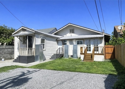 1346 E 43rd Pl - Photo 1