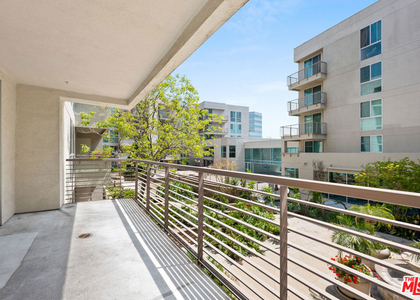 267 S San Pedro Street - Photo 1