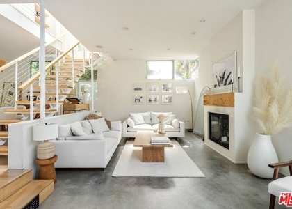 844 California Avenue - Photo 1