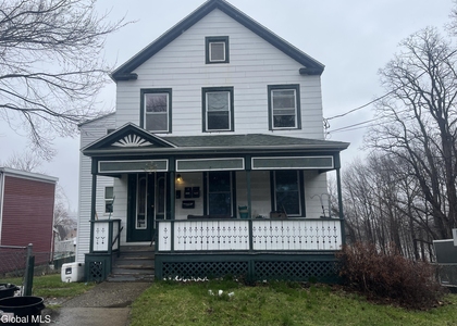 1643 1st Street - Photo 1