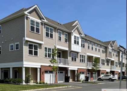706 Greenland Square - Photo 1