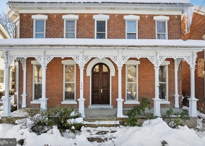 240 Franklin Street - Photo 1