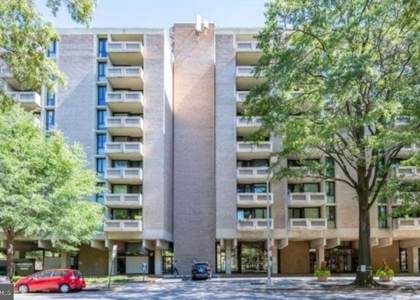 1250 4th Street Sw - Photo 1