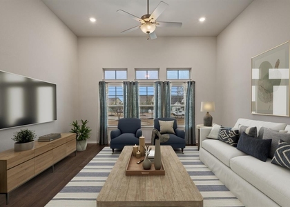 305 Bolivar Way - Photo 1
