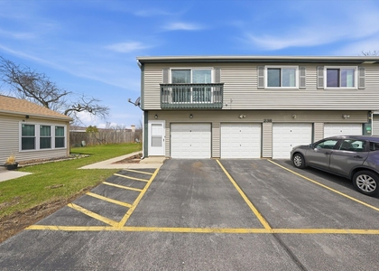 238 Algonquin Court - Photo 1
