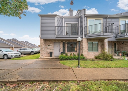 3831 Landmark Drive - Photo 1