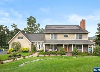 27 Ringwood - Photo 1