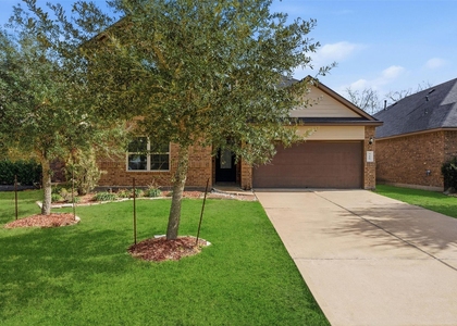 719 Longstreet Drive - Photo 1