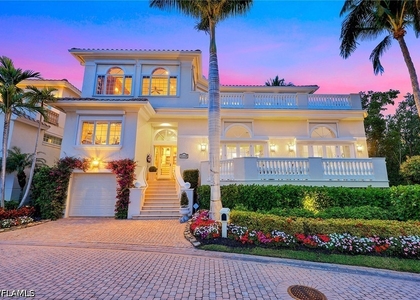 27710 Marina Isle Court - Photo 1