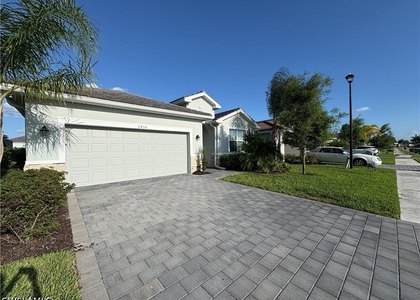 2458 Orchard Street - Photo 1
