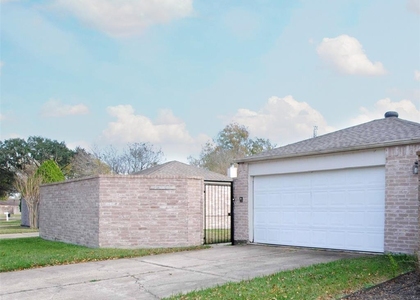 16127 Queensdale Drive - Photo 1