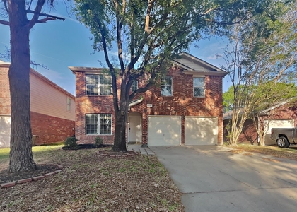 10210 E Summit Canyon Drive - Photo 1