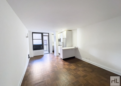 East 35 Street - Photo 1