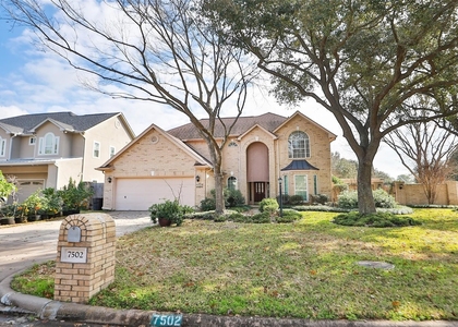 7502 Holly Court Estates - Photo 1