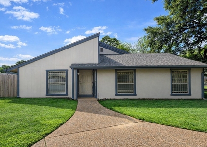 5817 W Tidwell Road - Photo 1