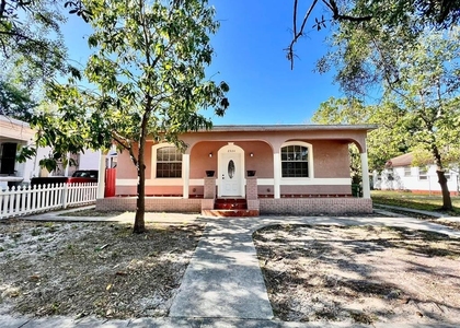 2324 W Palmetto Street - Photo 1