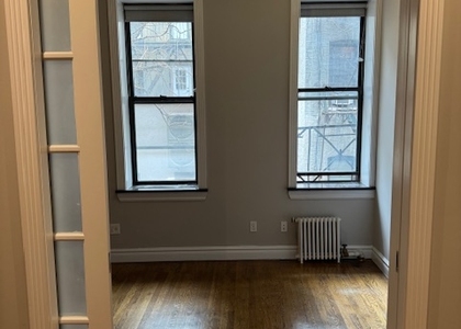 246 Mott Street - Photo 1