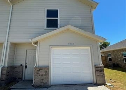 2733 Ginger Court - Photo 1