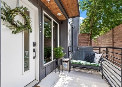 1507 N Garrett Avenue - Photo 1