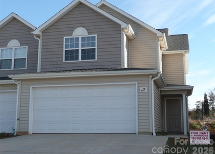 115 Clusters Circle - Photo 1