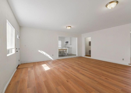 18601 Keswick Street - Photo 1