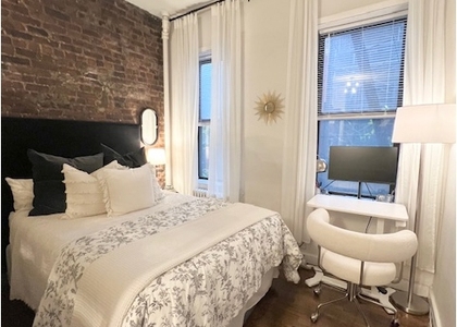 110 Thompson St - Photo 1