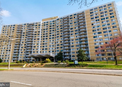 301 N Beauregard Street - Photo 1