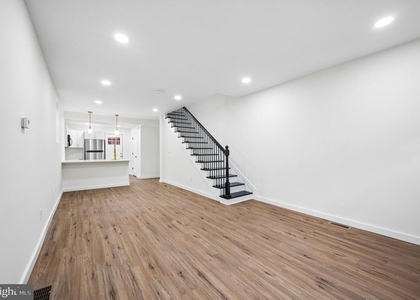 1702 N Stillman Street - Photo 1
