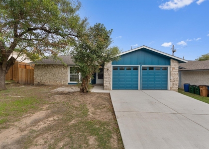 2532 Chaparral Trl - Photo 1