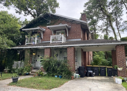 2920 Dellwood Avenue - Photo 1