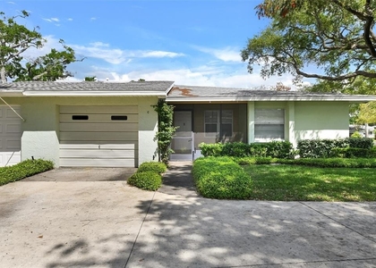 2833 Orange Tree Circle N - Photo 1