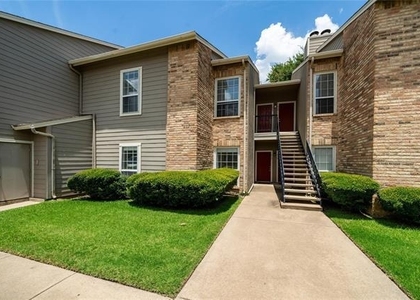 1700 Amelia Court - Photo 1