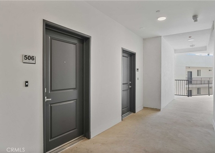 8750 Sepulveda Boulevard - Photo 1